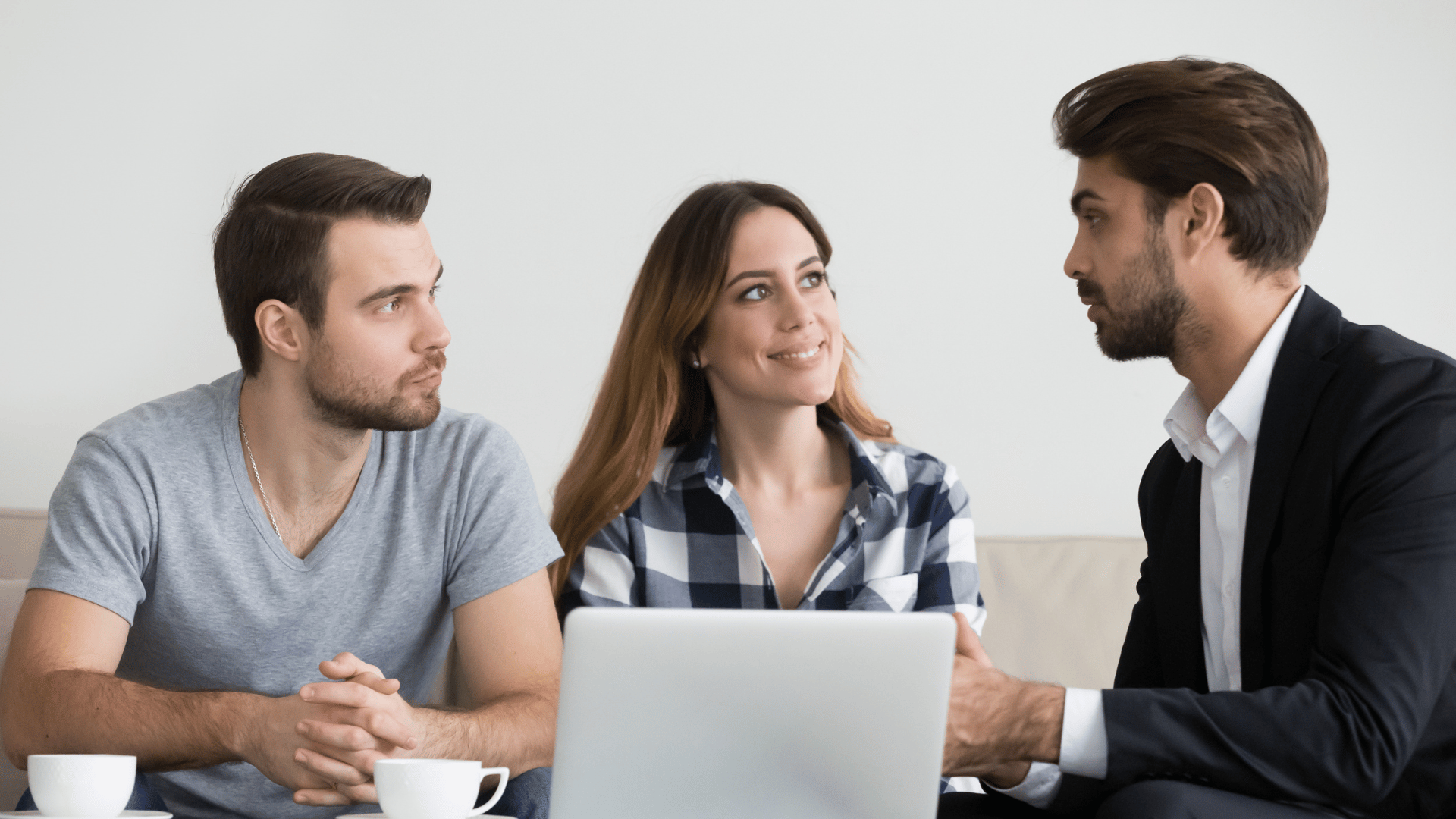 Simulateur d’investissement locatif pour les pros – Immobilier locatif privé : vers un nouveau statut fiscal pour les bailleurs ?